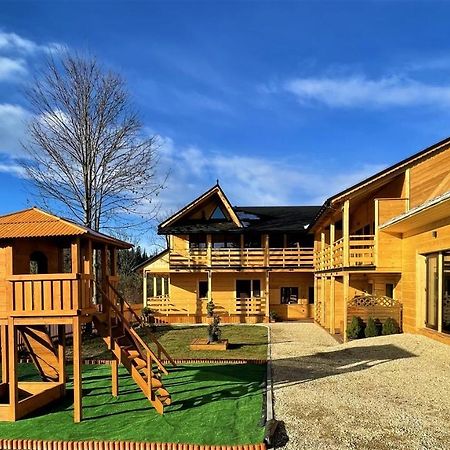 Villa Baranowka - Apartament #8 By Shortstaypoland Ratulow Екстериор снимка